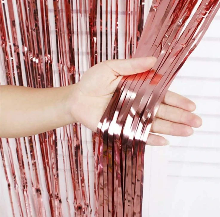 Cortina de lluvia Rosa Oro's foto | Decorando Sueños |  BizneCubano